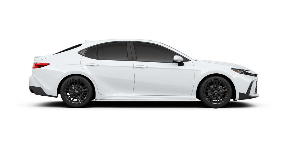 Thumbnail: 2025 Toyota Camry - 12