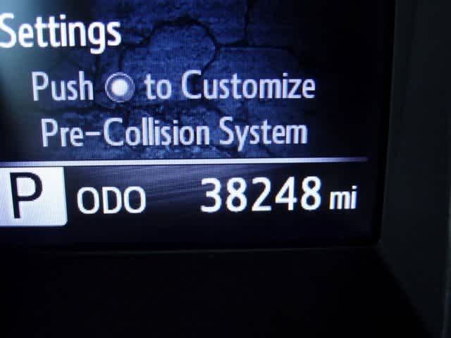 Thumbnail: 2023 Toyota Tacoma - 21