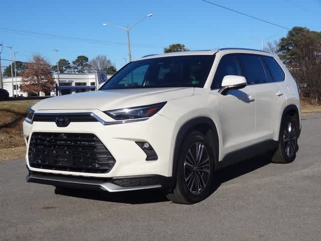 Thumbnail: 2024 Toyota Grand Highlander - 1