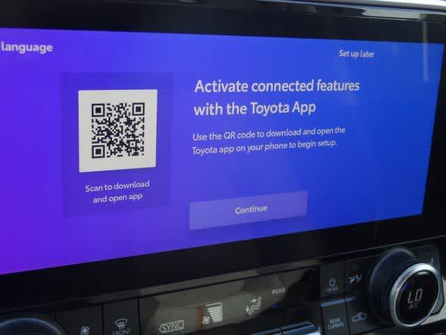 Thumbnail: 2023 Toyota Highlander - 27