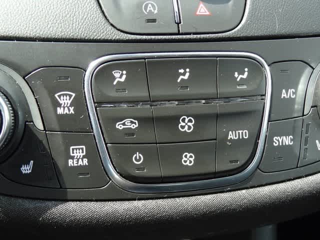 2022 Chevrolet Malibu LT 19