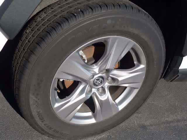 Thumbnail: 2025 Toyota RAV4 - 26