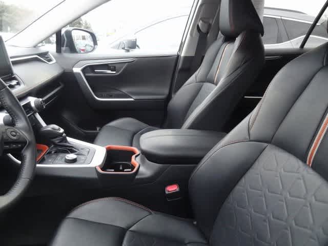 Thumbnail: 2024 Toyota RAV4 - 8