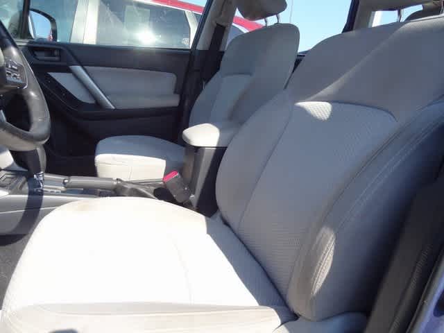 Thumbnail: 2015 Subaru Forester - 8