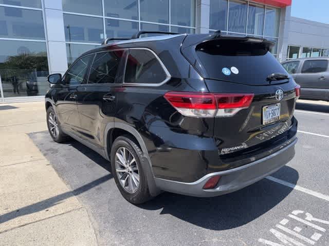 Thumbnail: 2019 Toyota Highlander - 4