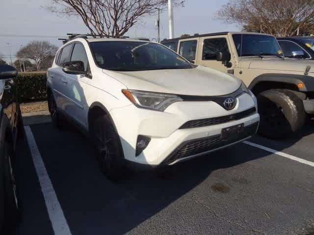 Thumbnail: 2017 Toyota RAV4 - 3
