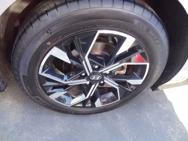 Thumbnail: 2024 Hyundai Sonata - 25