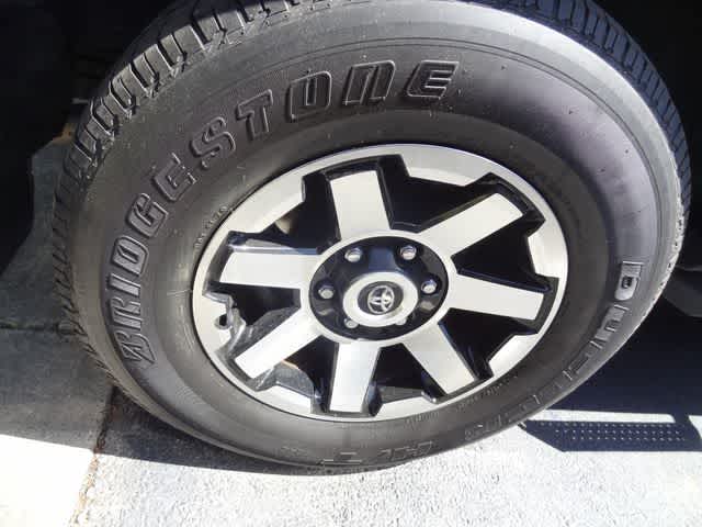 Thumbnail: 2022 Toyota 4Runner - 19