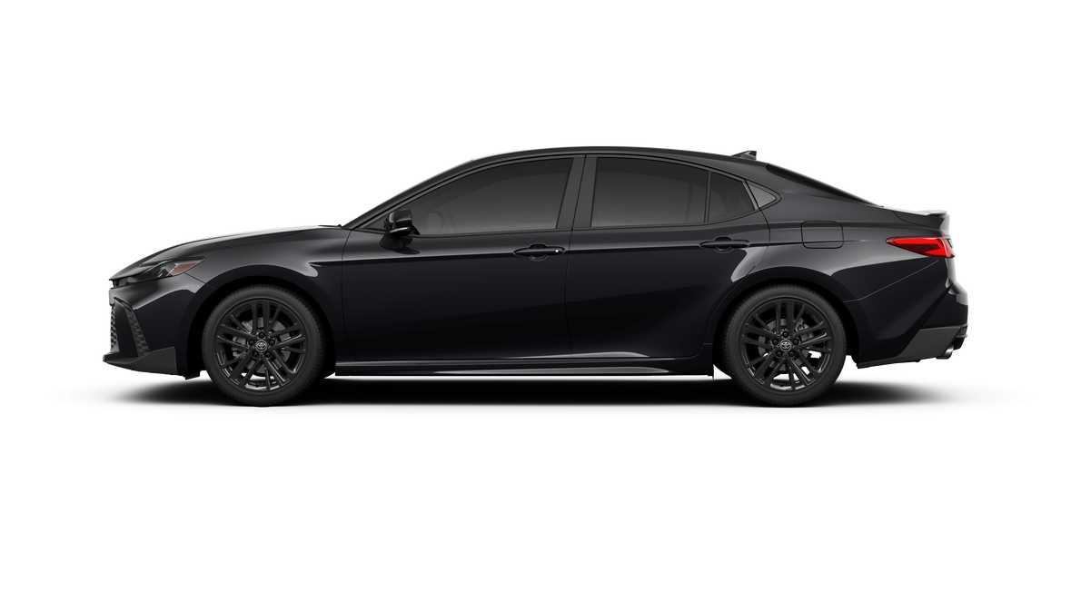 2025 Toyota Camry SE 3