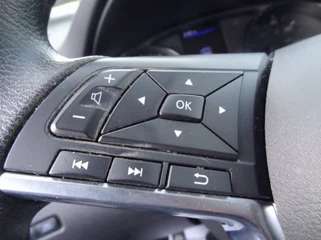 Thumbnail: 2019 Nissan Rogue Sport - 9