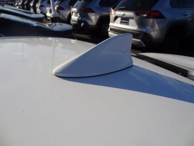 Thumbnail: 2021 Toyota Corolla - 16