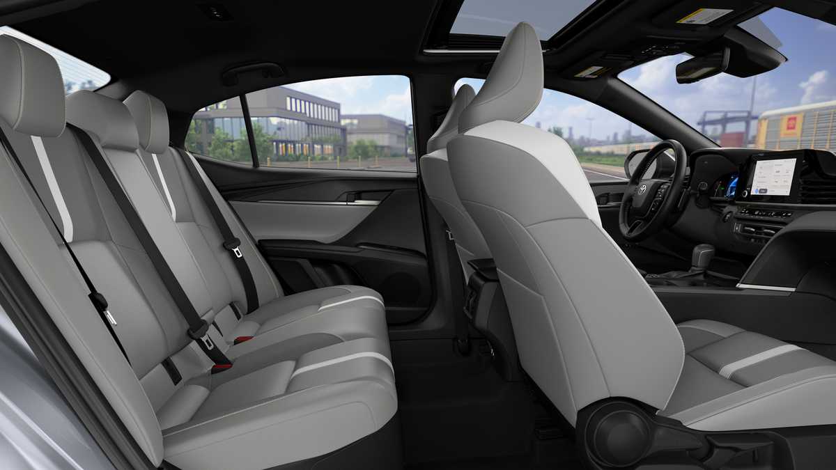 Thumbnail: 2026 Toyota Camry - 21