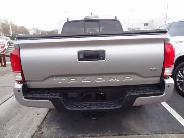 Thumbnail: 2016 Toyota Tacoma - 5