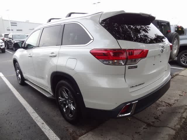 Thumbnail: 2018 Toyota Highlander - 4