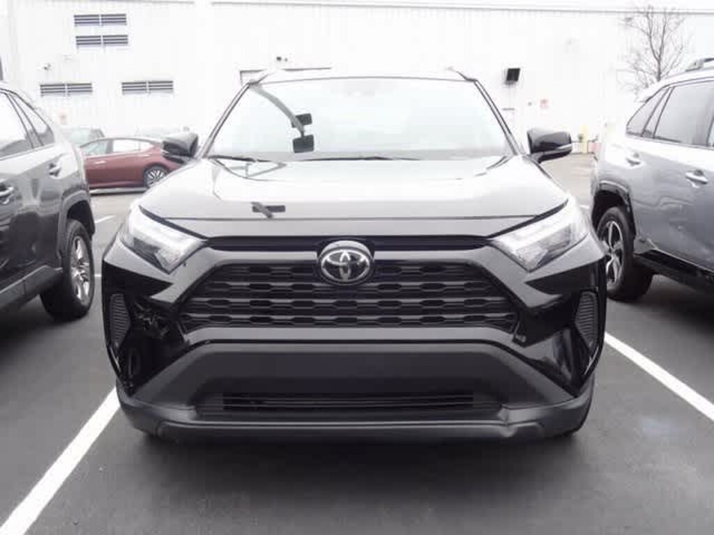 Used 2024 Toyota RAV4 XLE SUV