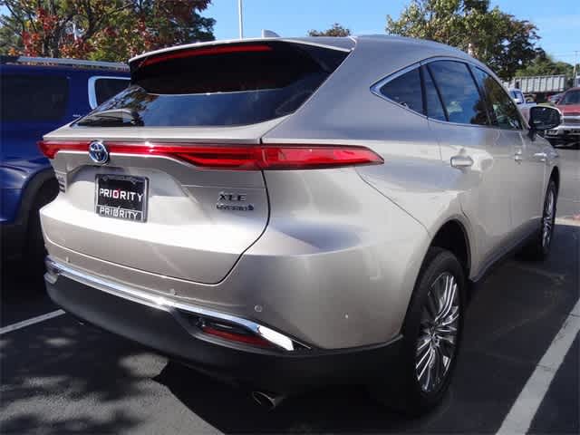 Thumbnail: 2022 Toyota Venza - 5