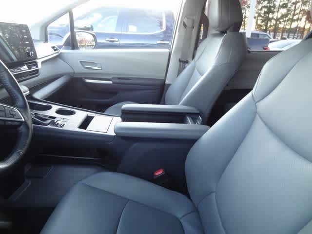 Thumbnail: 2024 Toyota Sienna - 9