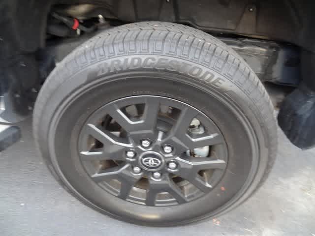 Thumbnail: 2025 Toyota 4Runner - 14