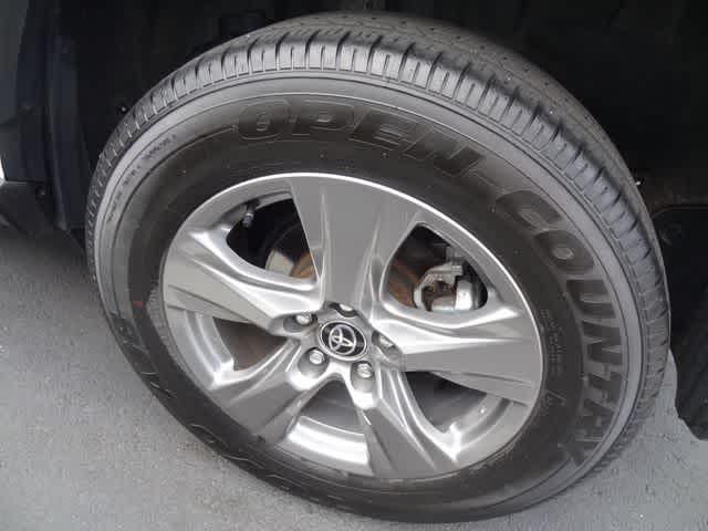 Thumbnail: 2024 Toyota RAV4 - 16