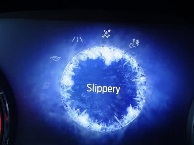 Thumbnail: 2023 Ford Explorer - 40