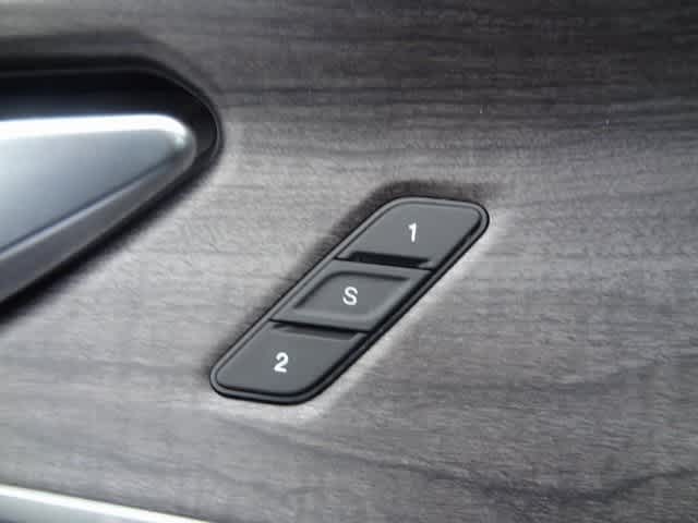 Thumbnail: 2023 Jeep Grand Cherokee - 10