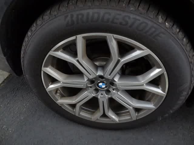 Thumbnail: 2020 BMW X7 - 11