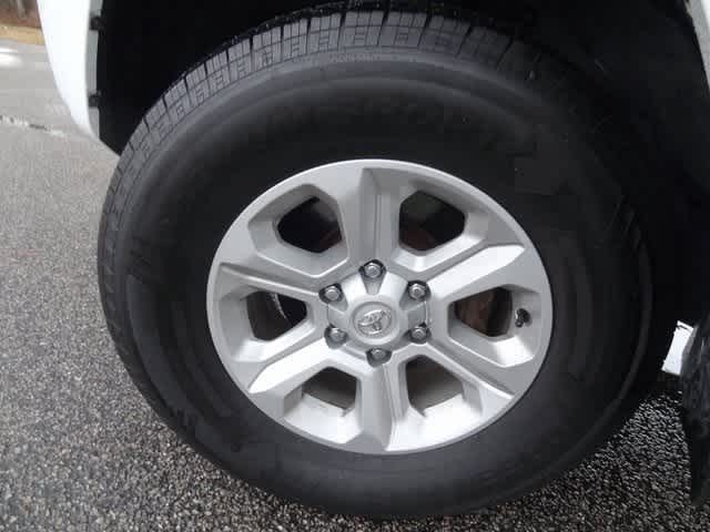 Thumbnail: 2022 Toyota 4Runner - 40