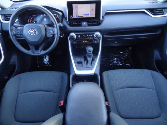Thumbnail: 2024 Toyota RAV4 - 11
