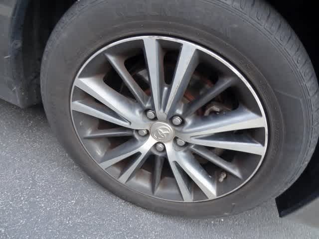 Thumbnail: 2018 Toyota Corolla - 13