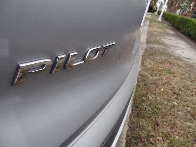 Thumbnail: 2019 Honda Pilot - 15