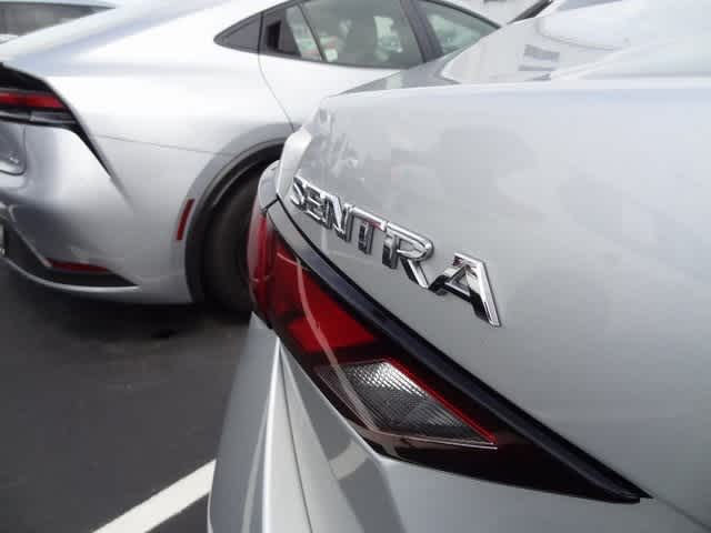 2022 Nissan Sentra SV 14