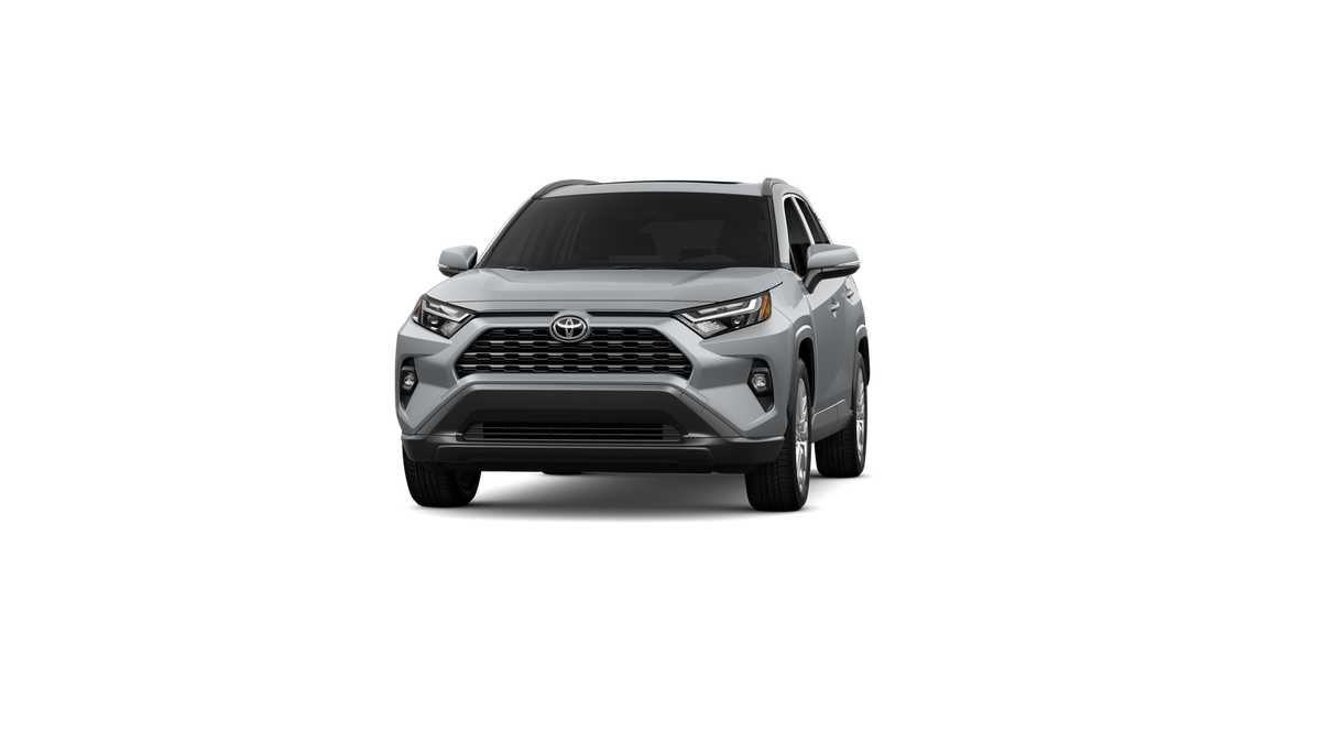 2025 Toyota RAV4 XLE Premium 18
