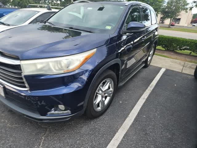 Thumbnail: 2015 Toyota Highlander - 5