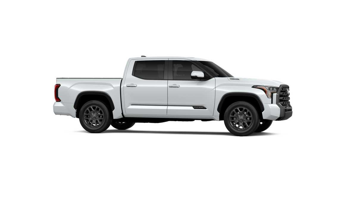 Thumbnail: 2025 Toyota Tundra - 13
