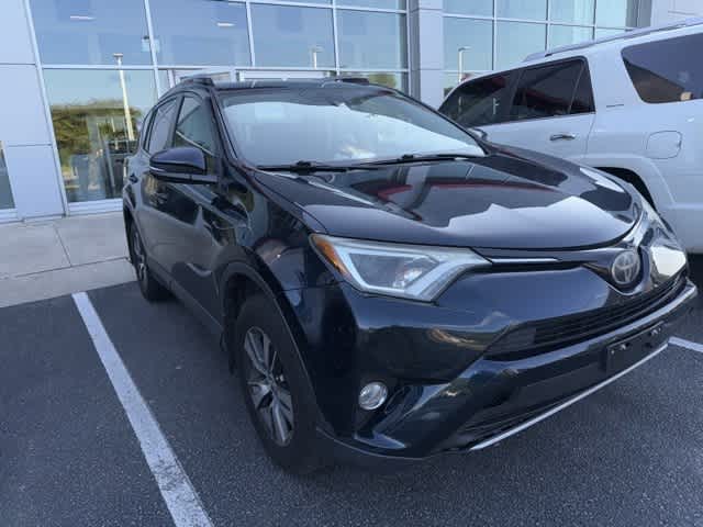 Thumbnail: 2018 Toyota RAV4 - 2