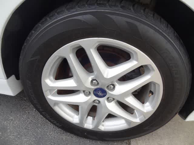 Thumbnail: 2016 Ford Fusion - 15