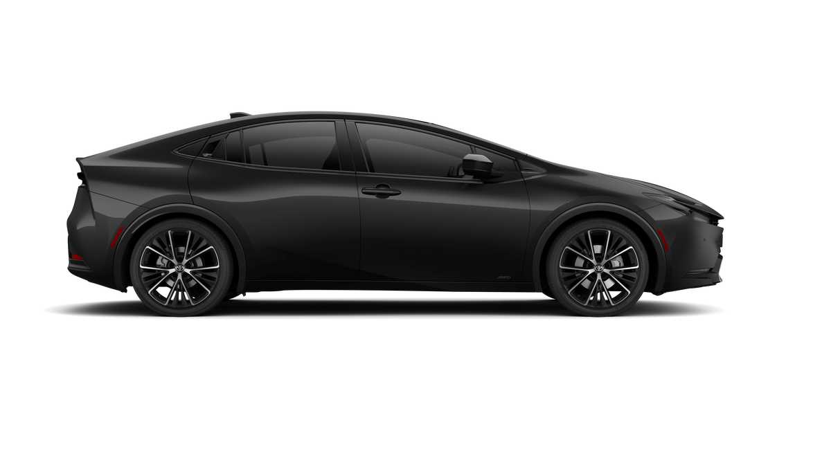 2024 Toyota Prius XLE 12