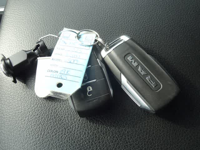 Thumbnail: 2023 RAM 1500 - 31