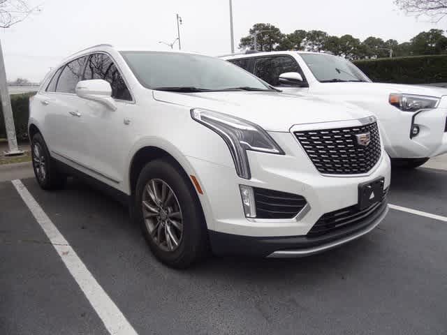 Thumbnail: 2020 Cadillac XT5 - 3