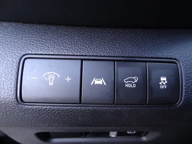 Thumbnail: 2023 Hyundai Santa Fe - 16