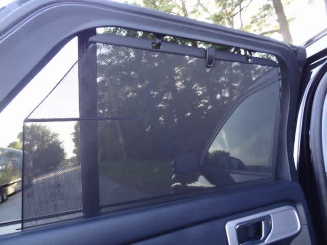 Thumbnail: 2023 Ford Explorer - 9