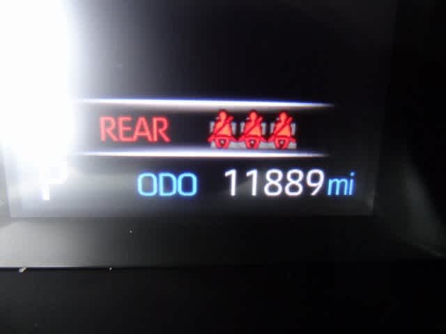 Thumbnail: 2021 Toyota RAV4 - 18