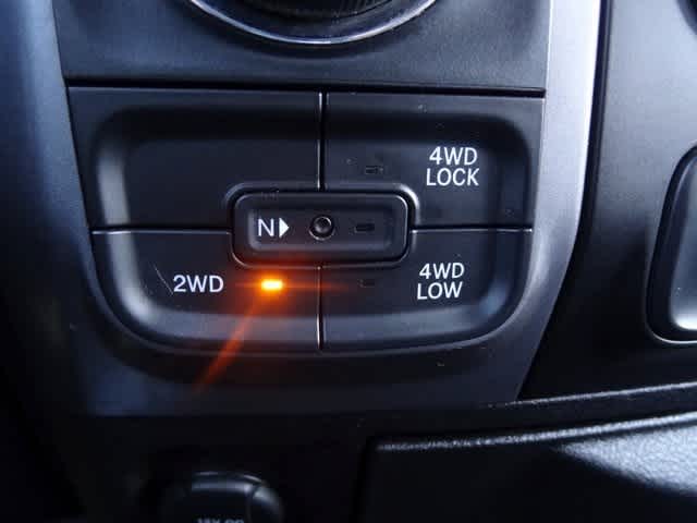 Thumbnail: 2022 RAM 1500 Classic - 27