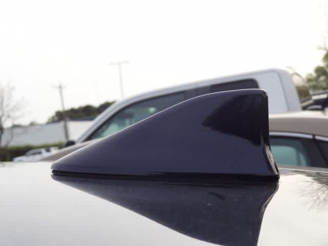 Thumbnail: 2023 Toyota Corolla - 17