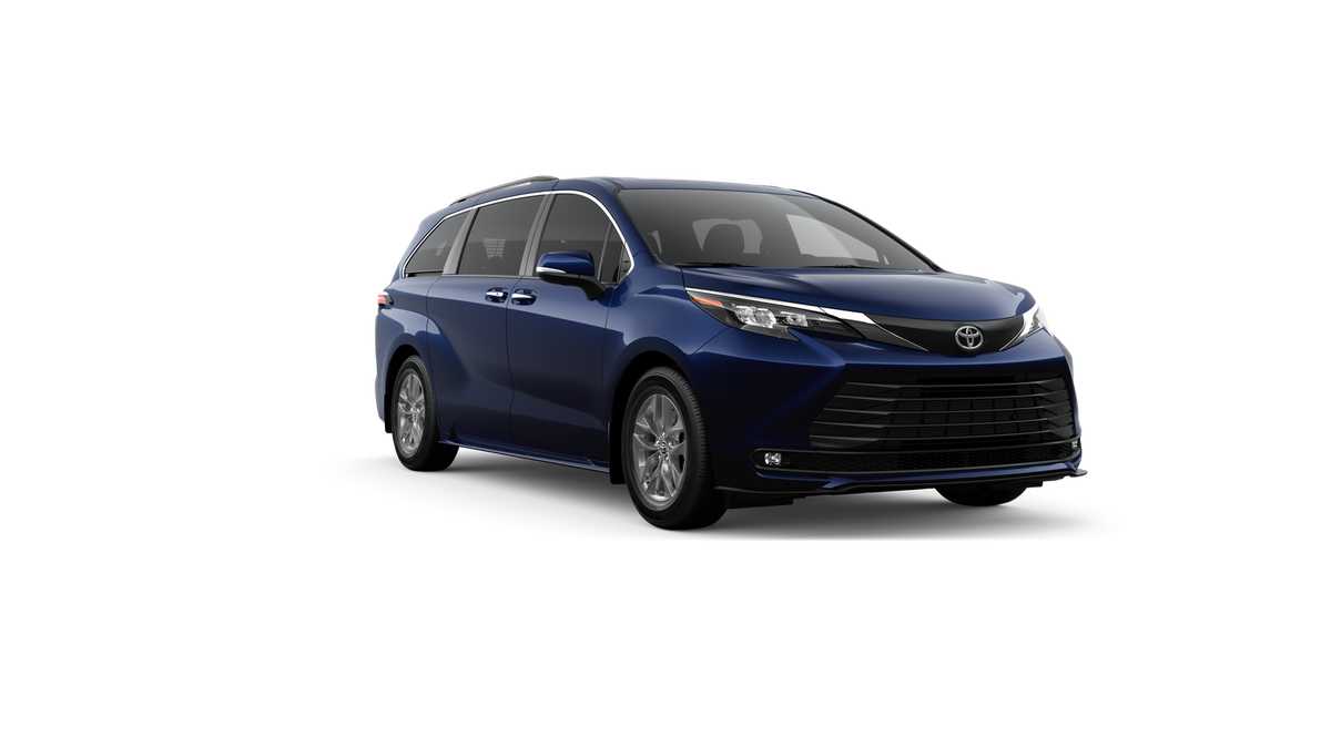 Thumbnail: 2026 Toyota Sienna - 15