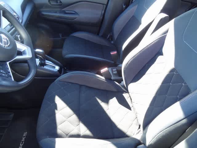 Thumbnail: 2019 Nissan Kicks - 7