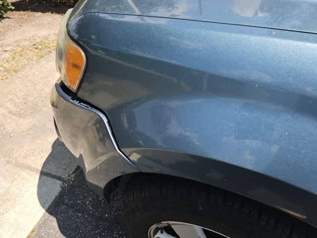 Thumbnail: 2012 Ford Escape - 3