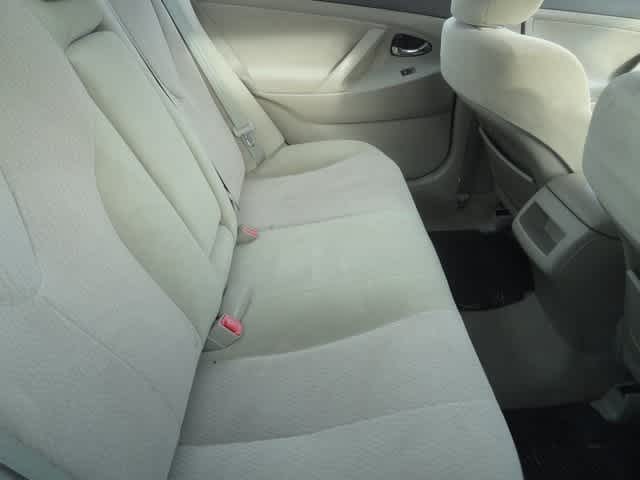 Thumbnail: 2011 Toyota Camry - 10