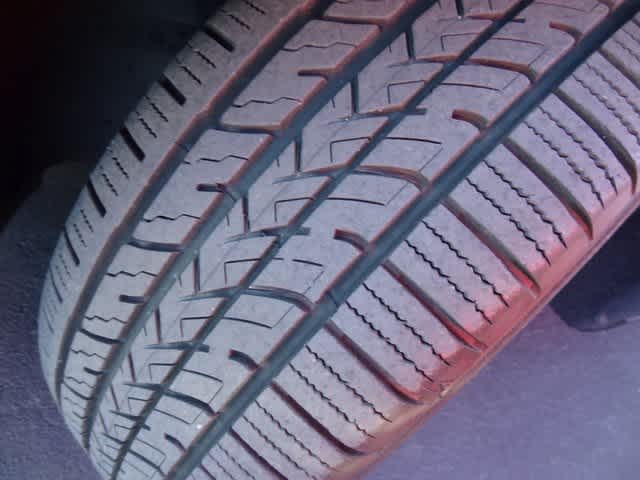 Thumbnail: 2023 Hyundai Elantra - 32