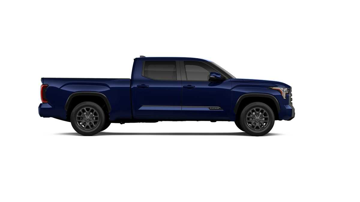 Thumbnail: 2025 Toyota Tundra - 12